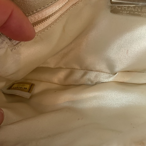 CHANEL 💛 Quilted Tweed Metallic Gold Camel Tan Byzantine Rope Chain Handle Bag - Picture 9 of 16